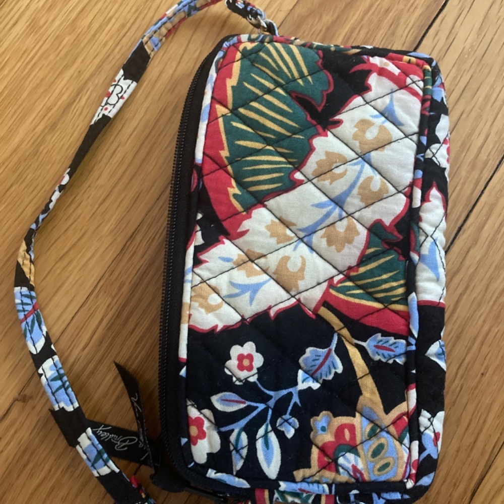 NWOT Vera Bradley Wristlet Purse - Picture 5 of 5